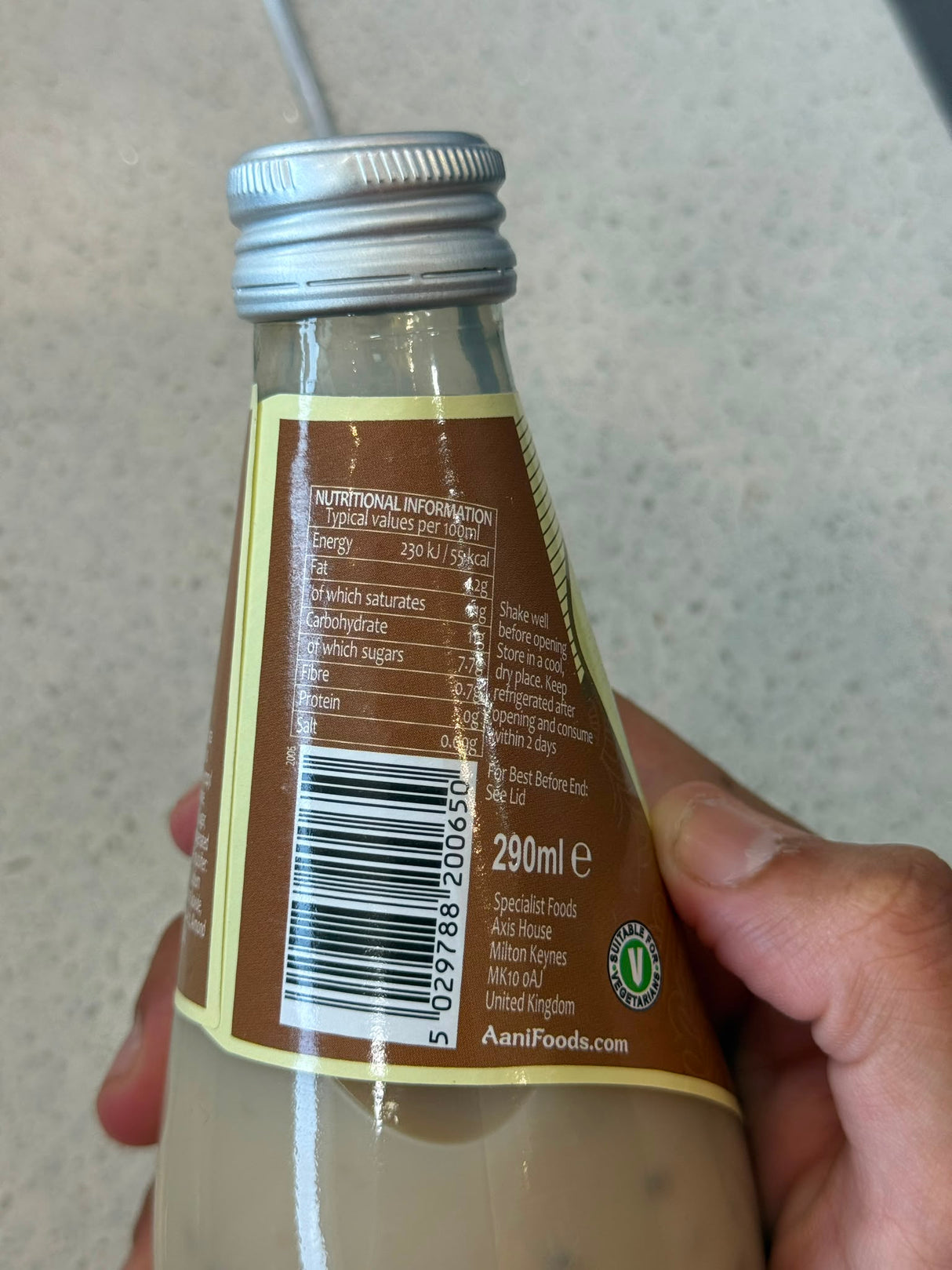 Aani Almond Flavour Faluda Drink with Basil Seed 290ml | Asian Grocery UK