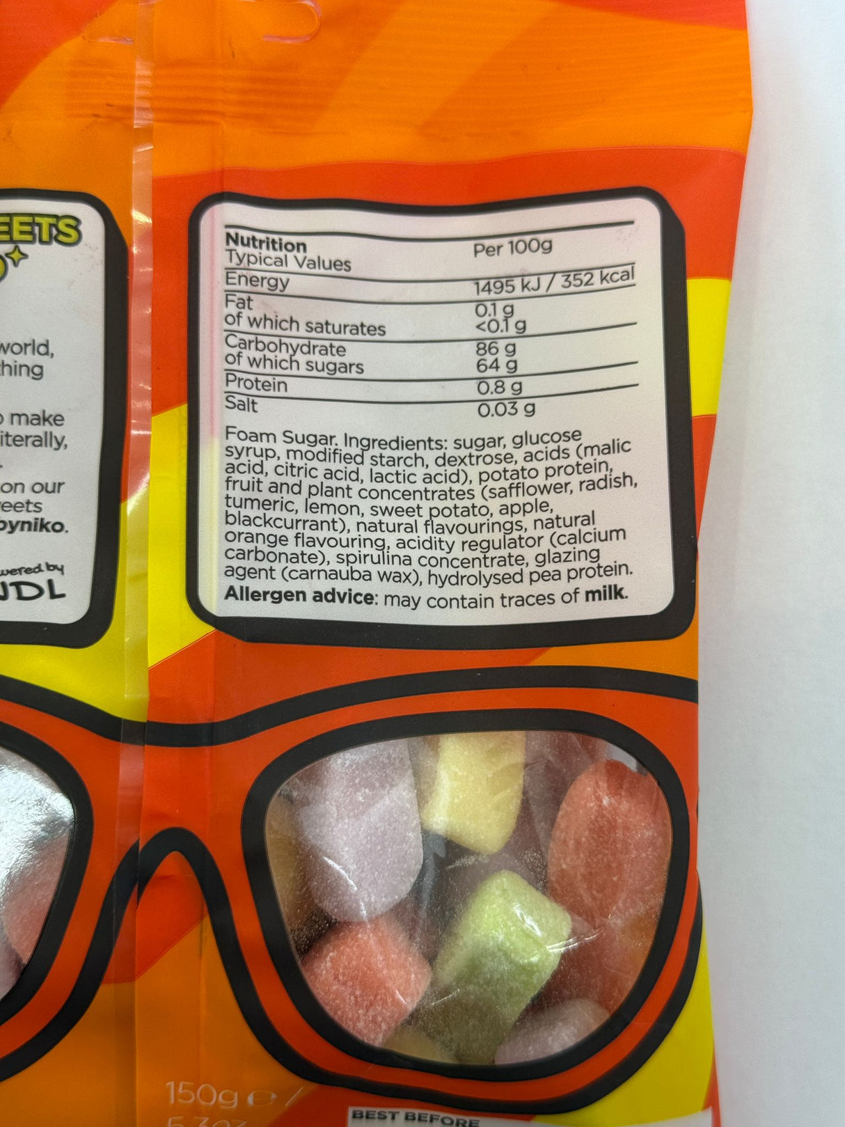 Shades by Niko Tropical Blast Foam Sweets 150g