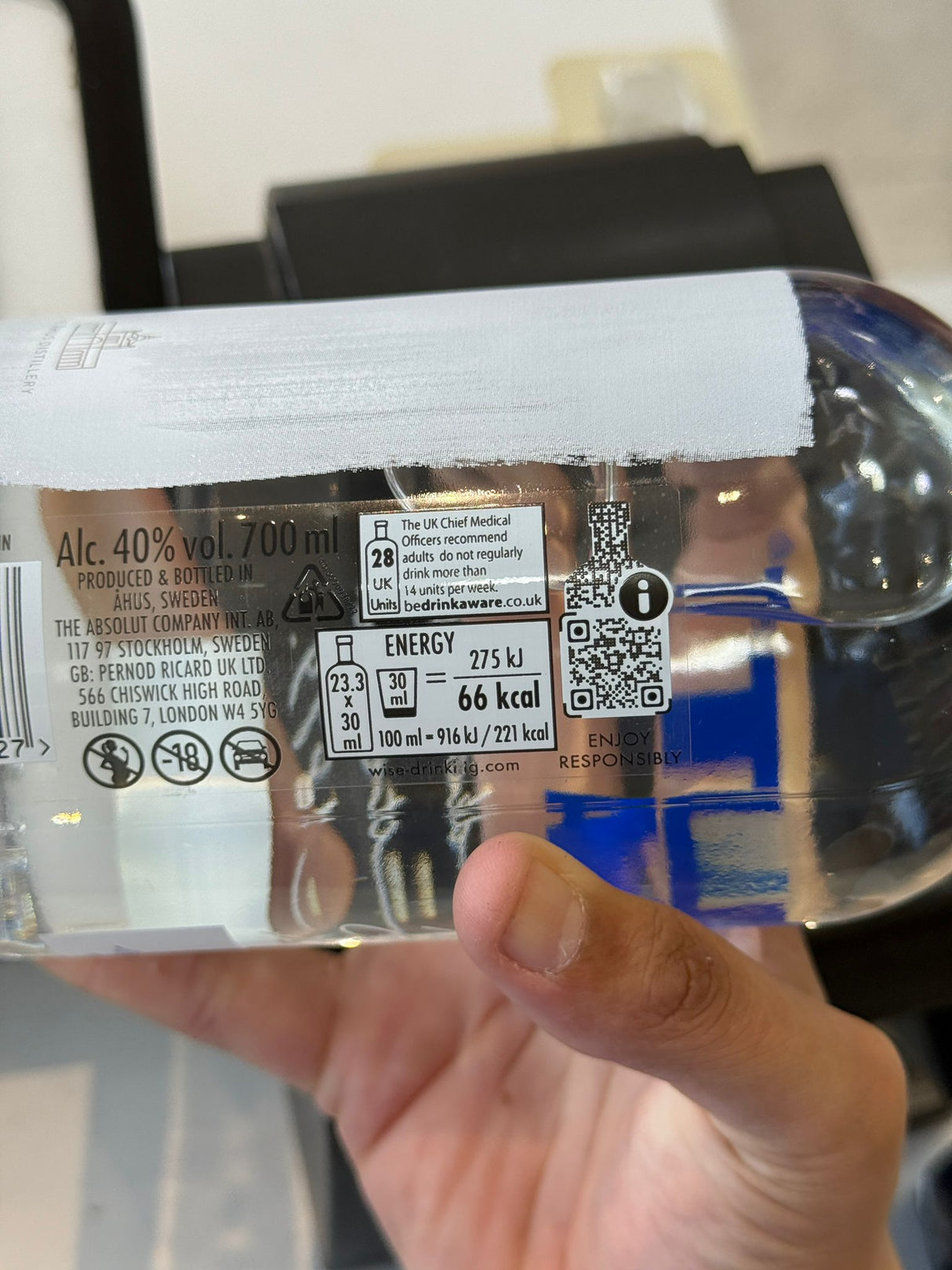 Absolut Vodka Original 700ml barcode and label detail | Asian Grocery UK