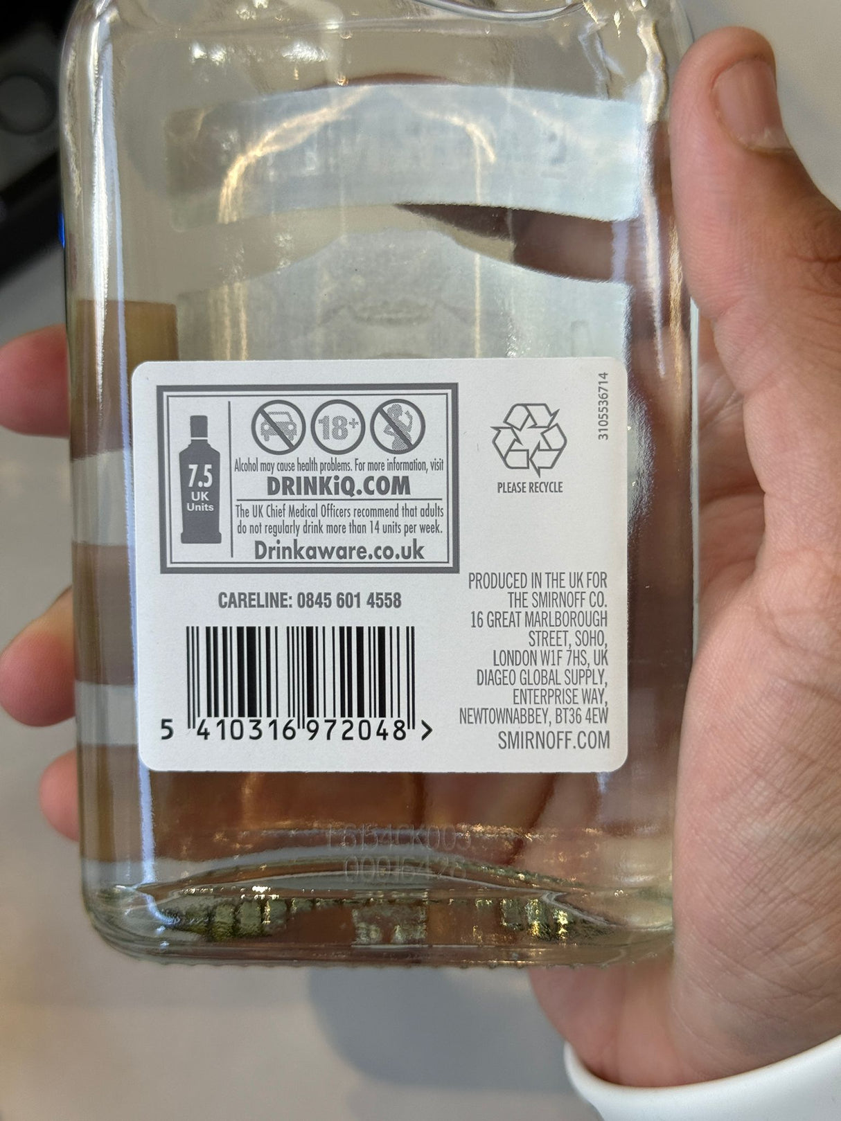 Smirnoff No. 21 Vodka 70cl barcode and back label | Asian Grocery UK