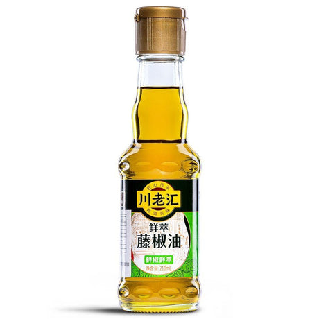OUTDATED: CLH Chuanlaohui Green Sichuan Peppercorn Oil 210ml (BBD: 08 - 10 - 25) - Asian Online Superstore UK