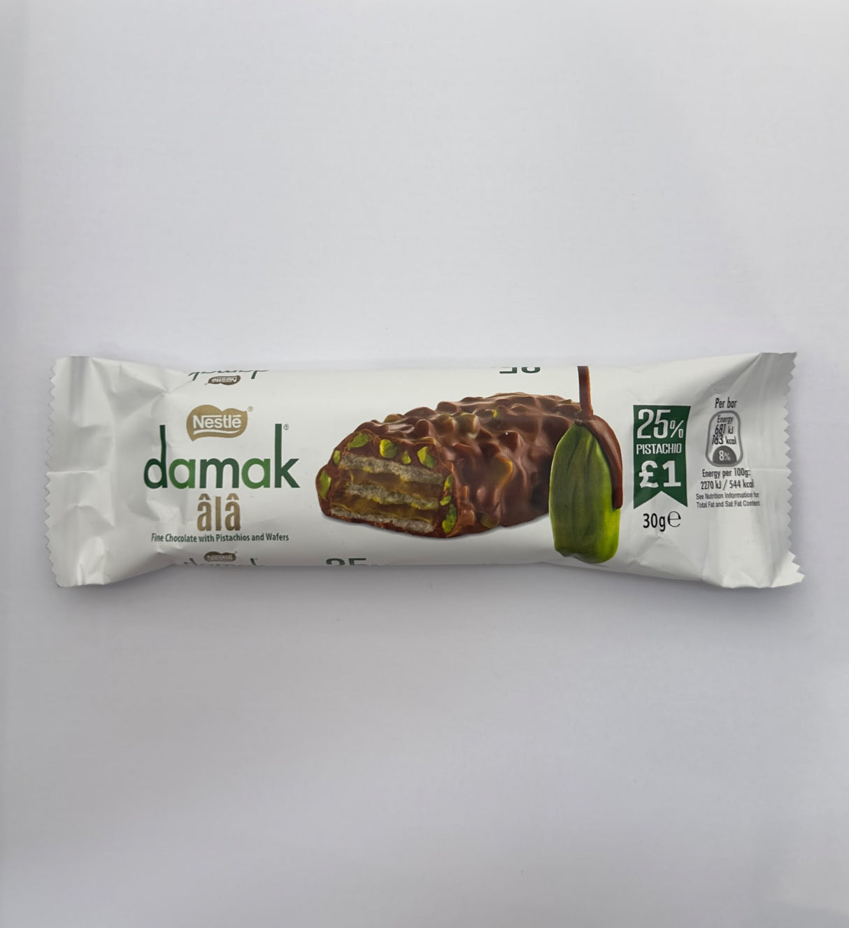 Nestle Damak Ala Pistachio Chocolate Wafer Bar 30g | Asian Grocery UK