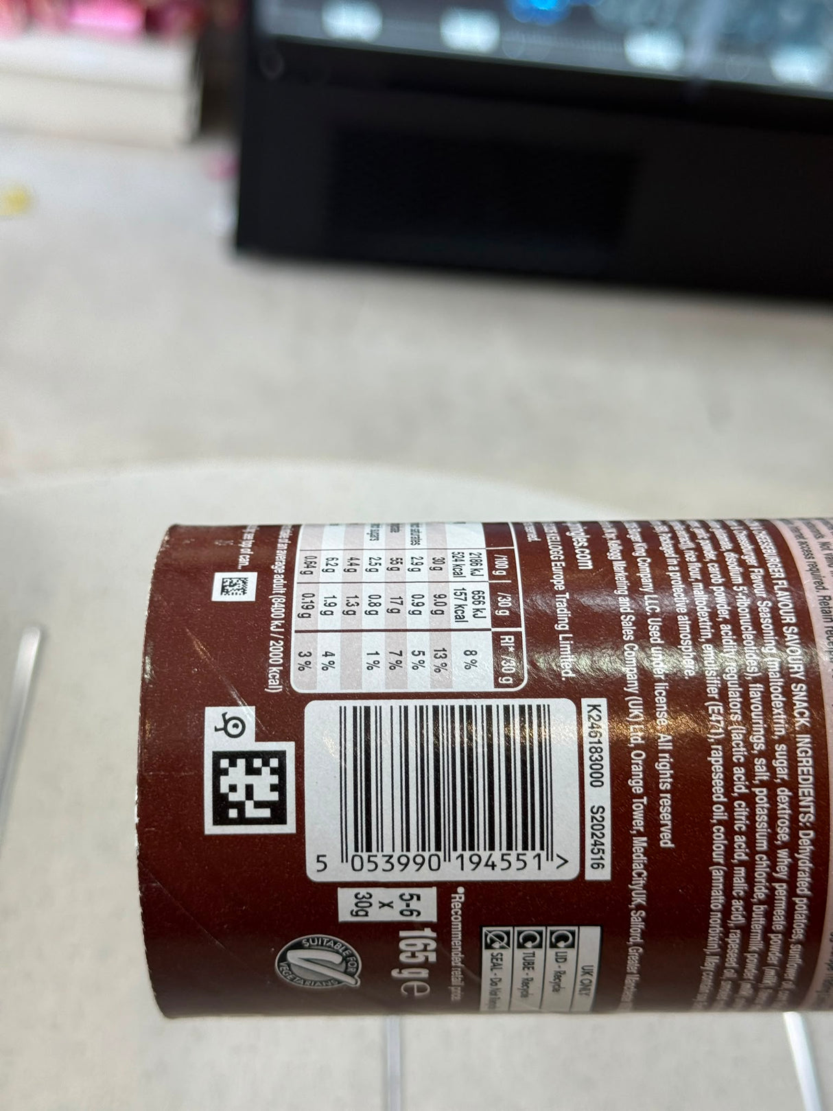 Pringles Burger King Bacon Double Cheese XL Flavour Crisps 165g | Asian Grocery UK