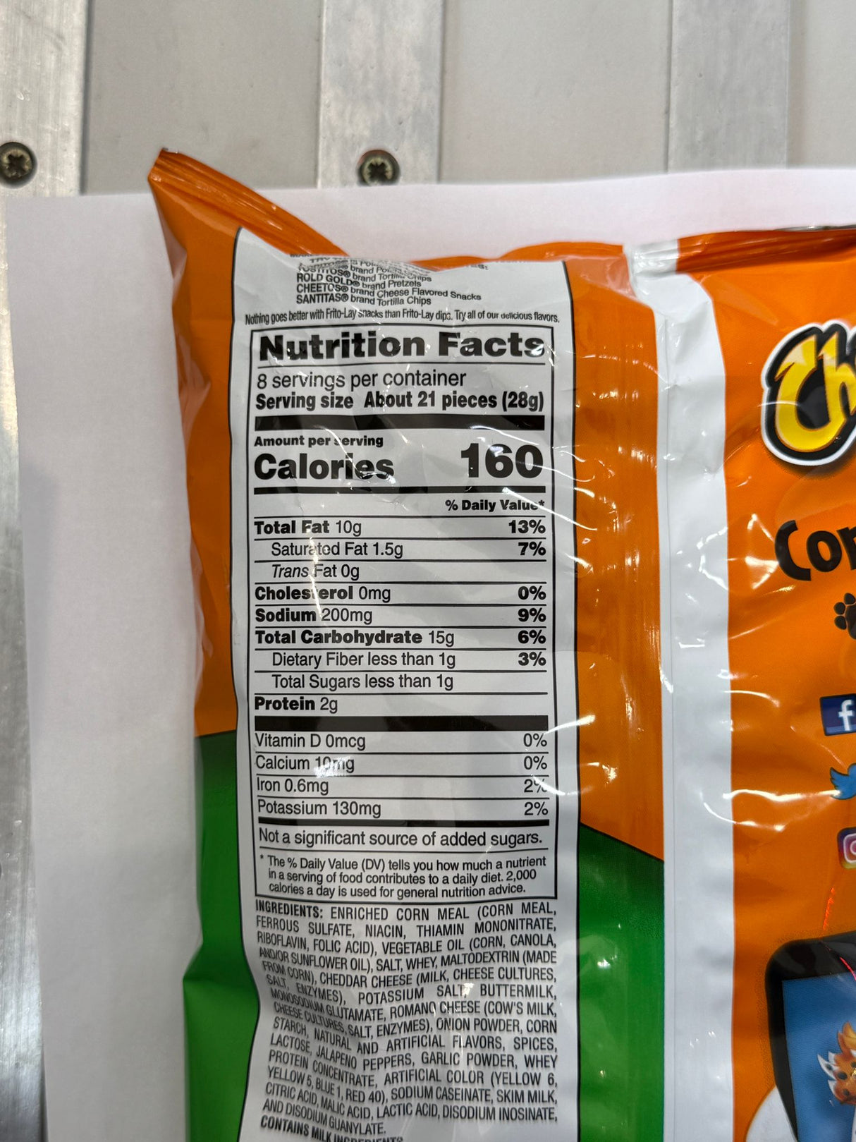 Cheetos Crunchy Cheddar Jalapeño Flavored Snacks 226g