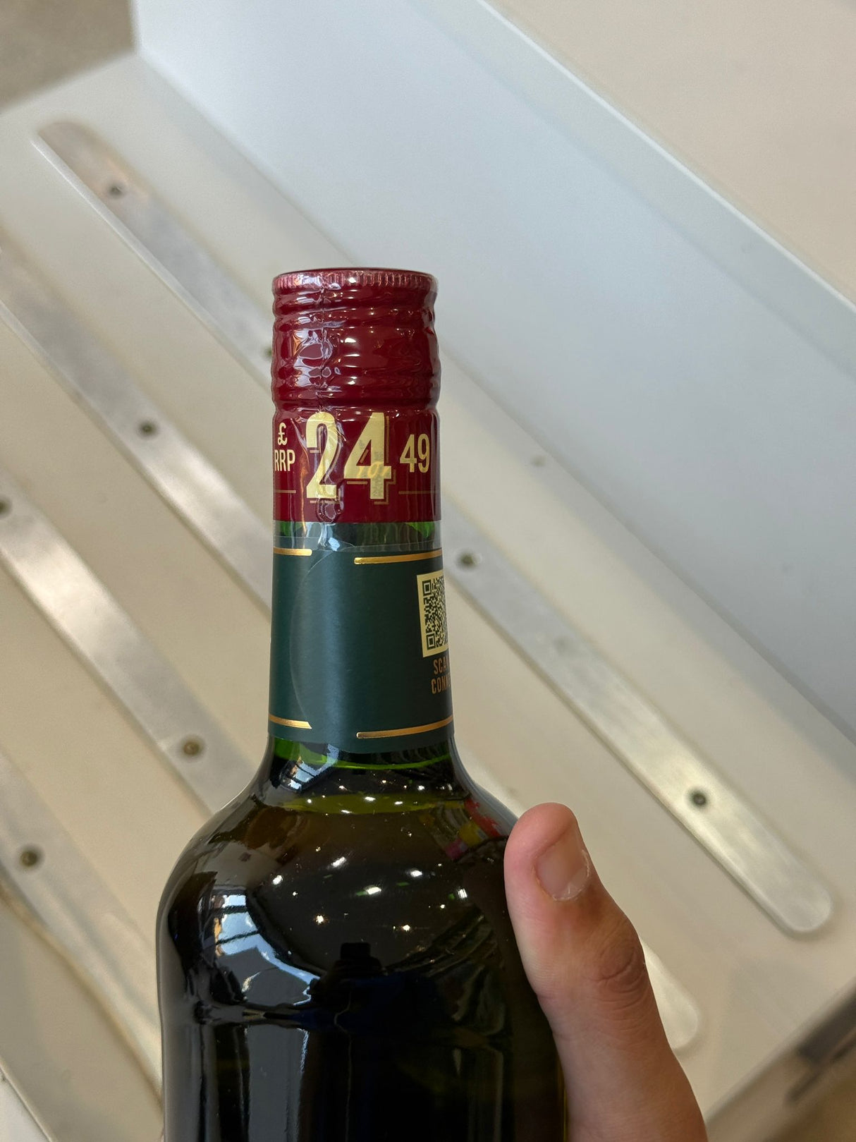 Jameson Irish Whiskey 70cl back label barcode and nutritional info | Asian Grocery UK