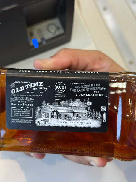 Jack Daniel's Old No. 7 Tennessee Whiskey 35cl | Asian Grocery UK
