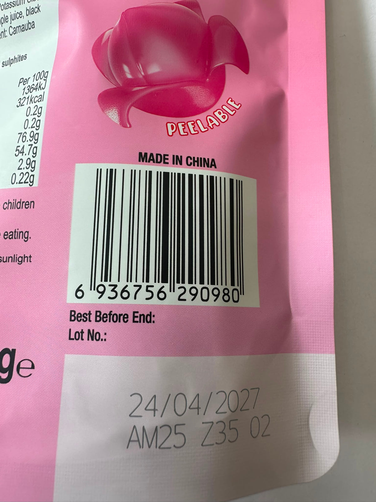 Amos Peelerz Gummy Peach 120g peelable candy bag front | Asian Grocery UK
