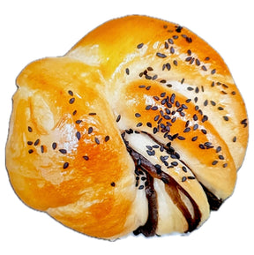 CH Black Sesame Roll 黑芝廠卷 1pc | Asian Grocery UK